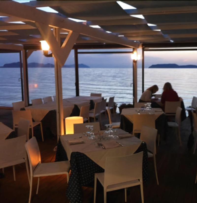 Sunset Beach Марусса Экстерьер фото